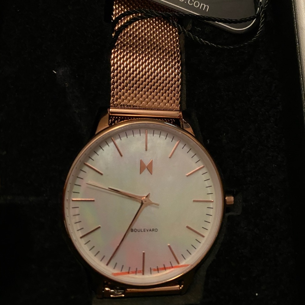 NEVER BEEN WORN MVMT rose gold watch